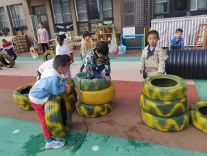 4FB88D53DB99A8984142AA42D6311876